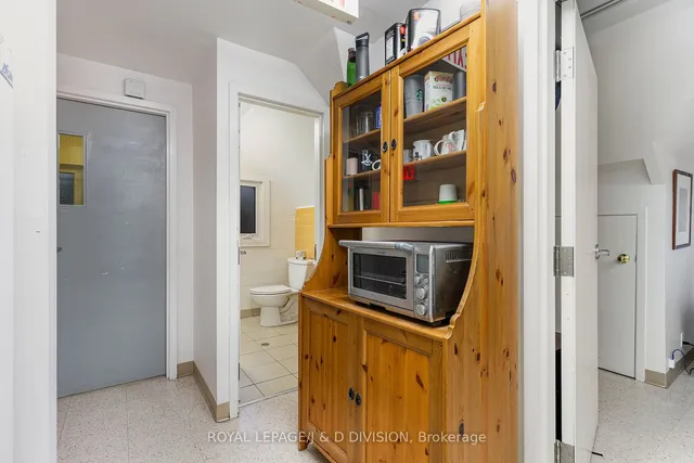 Additional image 17 of 29 Chaplin Cres