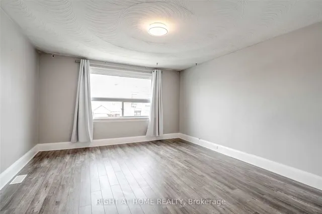 Additional image 11 of 2023 Dufferin St