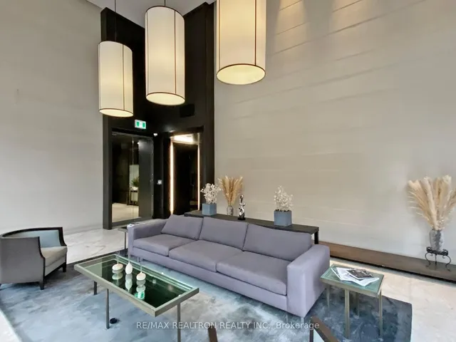 Additional image 31 of 18 Yorkville Ave Unit 2504