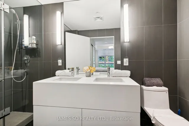 Additional image 17 of 30 Nelson St Unit TH14