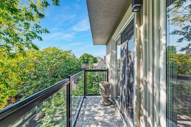 Additional image 28 of 35 Thelma Ave