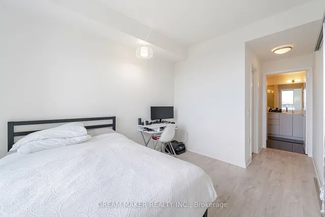 Additional image 17 of 576 Front St Unit 1801E