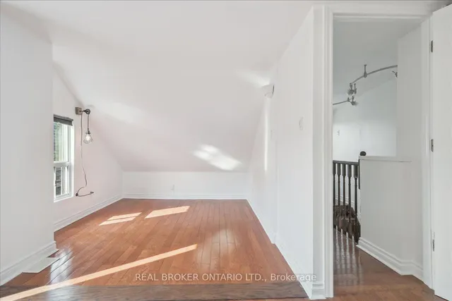 Additional image 17 of 134 Jones Ave