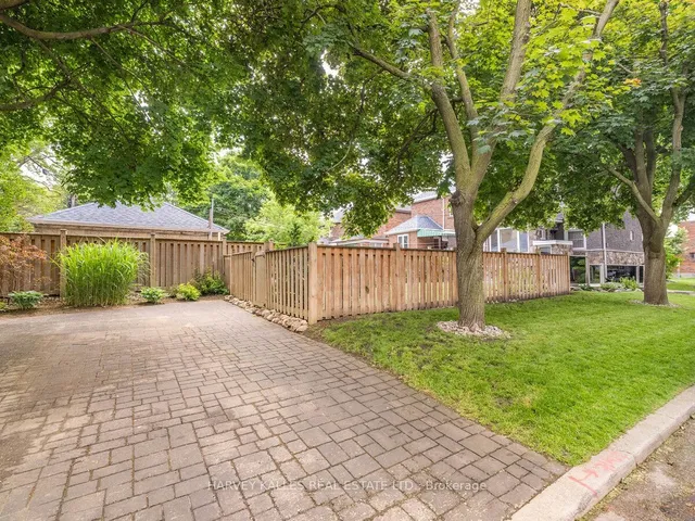 Additional image 23 of 63 Marlee Ave