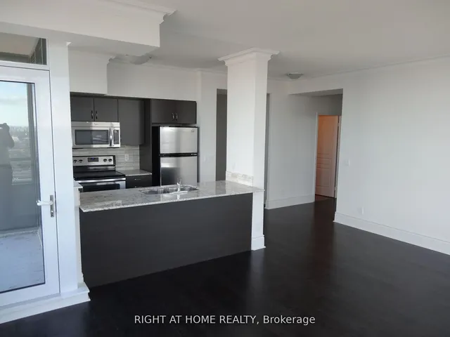 Additional image 10 of 2230 Lake Shore Blvd Unit 4304