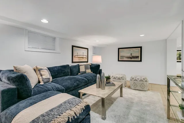 Additional image 27 of 2 Crandall Rd