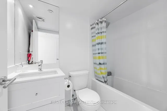 Additional image 30 of 525 Adelaide St Unit 1022