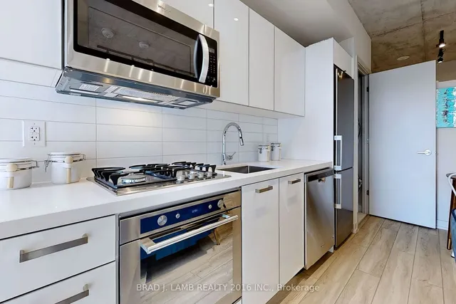 Additional image 9 of 458 Richmond St Unit 202