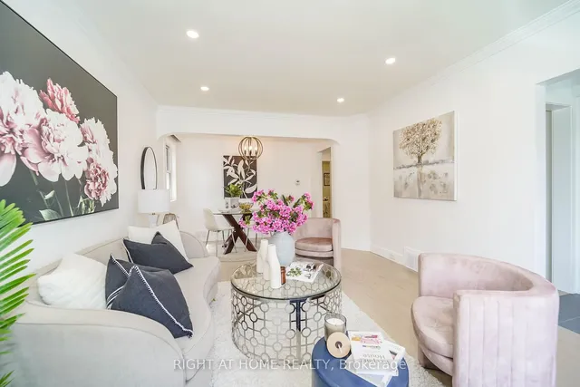 Additional image 6 of 1360 Woodbine Ave