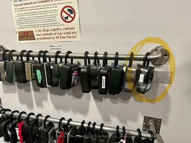 Additional image 15 of 38 Elm St Unit 811