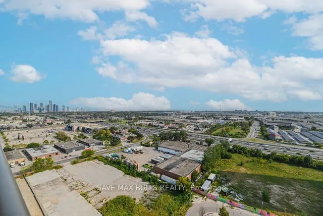 Additional image 35 of 17 Zorra St Unit 1906