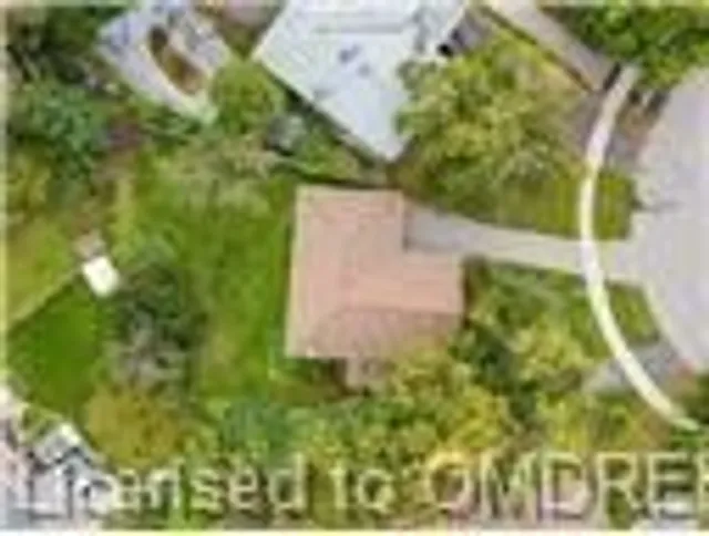 Additional image 34 of 40 Dukinfield Cres