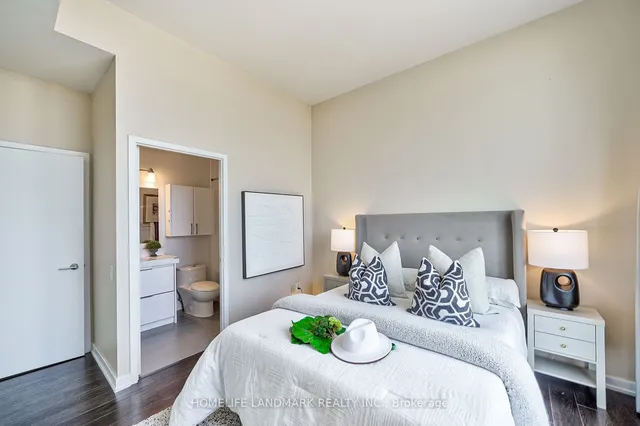 Additional image 26 of 33 Singer Crt Unit Ph2