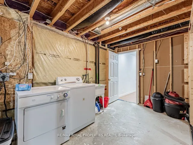 Additional image 27 of 32 St Dunstan Dr