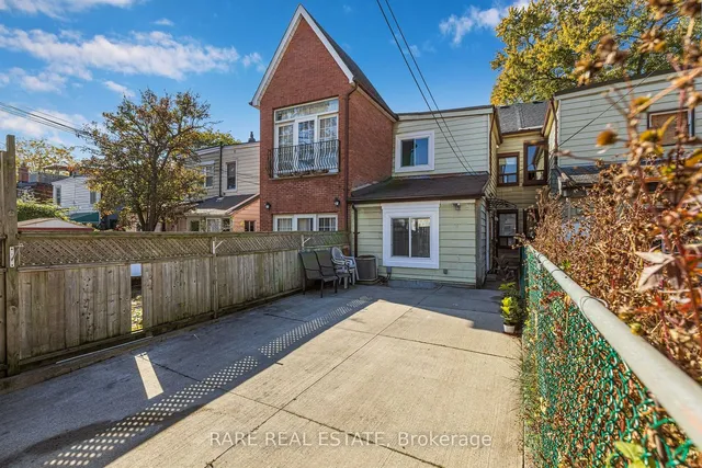 Additional image 32 of 69 Robert St