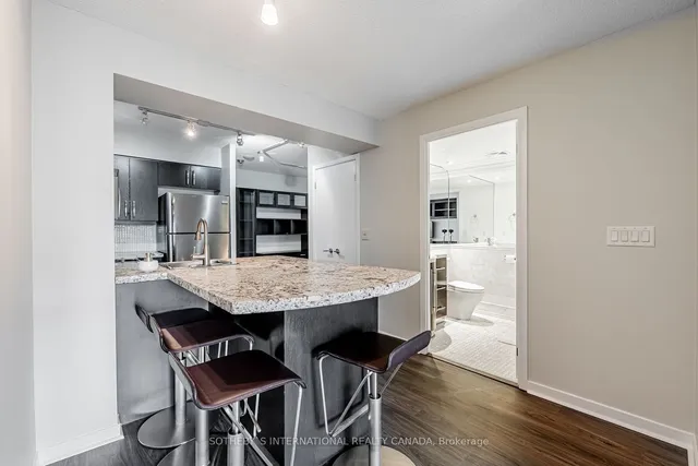 Additional image 10 of 76 Shuter St Unit 802