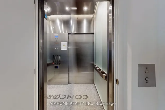 Additional image 33 of 1 Gloucester St Unit 1815