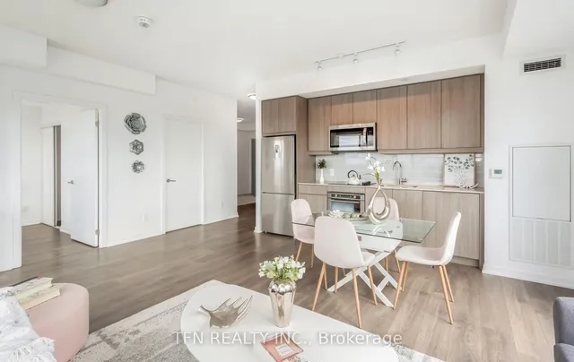 Additional image 40 of 36 Forest Manor Rd Unit 1105