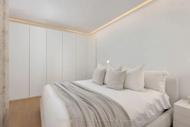 Additional image 25 of 90 Sumach St Unit 702