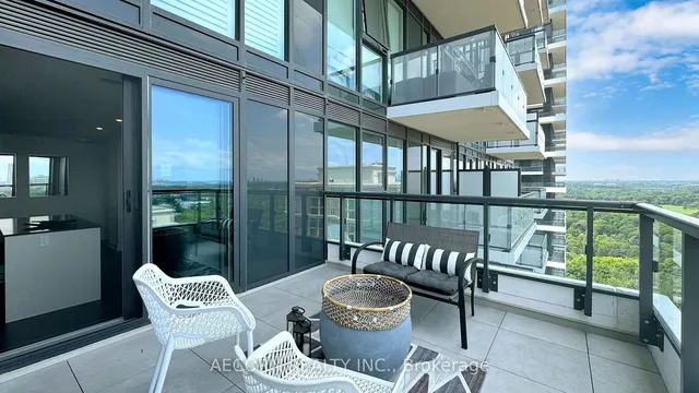 Additional image 23 of 20 Inn on the park Dr Unit 2139