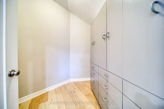 Additional image 26 of 8 Elliotwood Crt