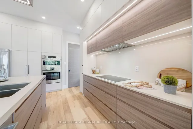 Additional image 13 of 16 Walsh Ave