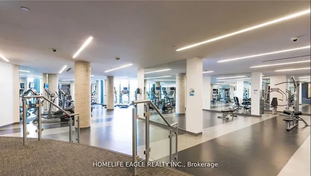 Additional image 17 of 51 East Liberty St Unit 706