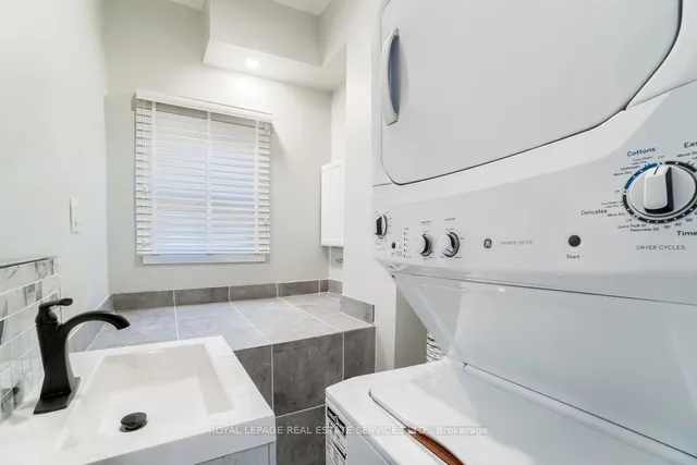 Additional image 13 of 31 Tyndall Ave