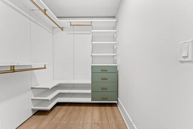 Additional image 33 of 36 Birch Ave Unit 102