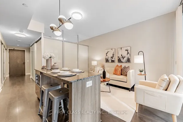 Additional image 10 of 426 University Ave Unit 1705