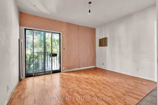 Additional image 15 of 1244 College St