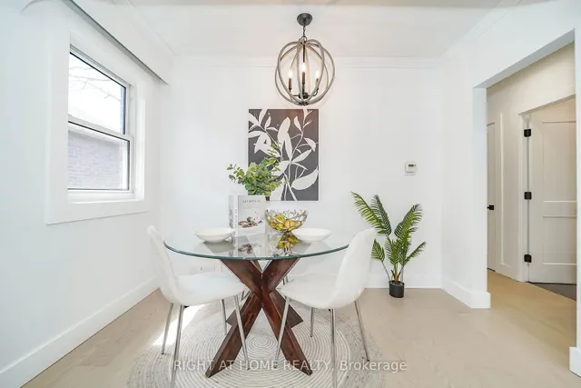 Additional image 10 of 1360 Woodbine Ave