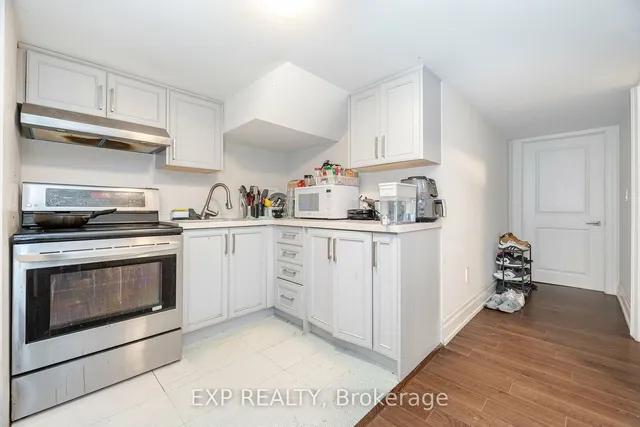 Additional image 32 of 1 Battersea Cres