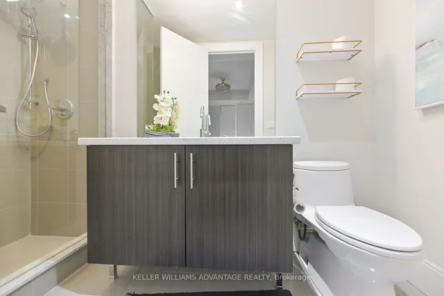 Additional image 19 of 29 Queens Quay Unit 616