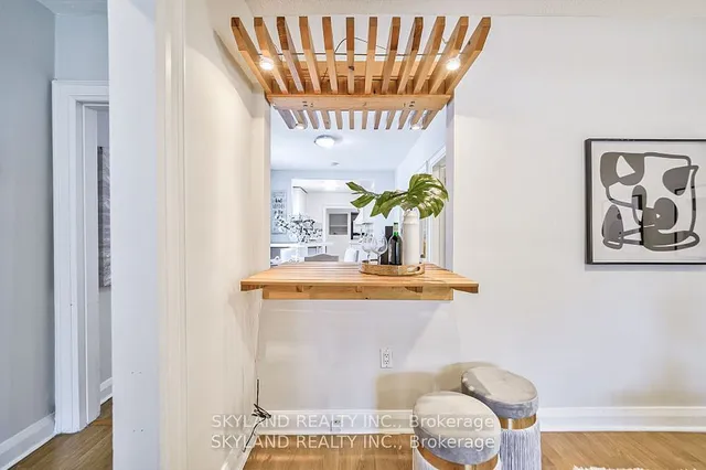 Additional image 19 of 757 Oxford St