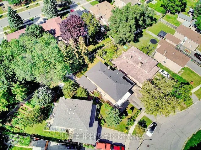 Additional image 5 of 90 Merkley Sq