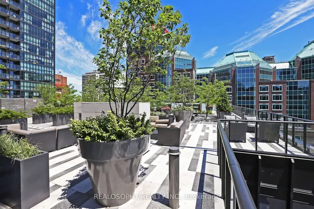 Additional image 9 of 101 Charles St Unit 4508