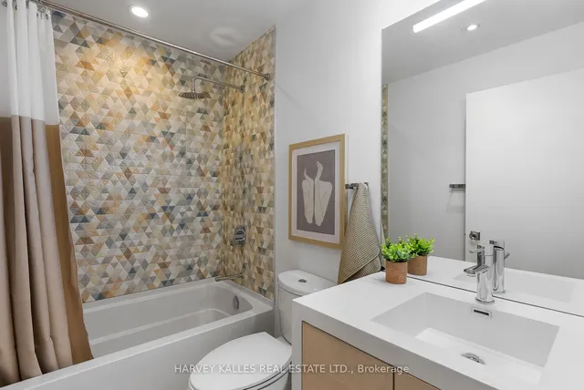 Additional image 19 of 205 Manning Ave Unit 104