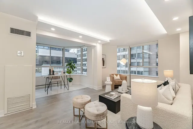 Additional image 21 of 717 Bay St Unit 701