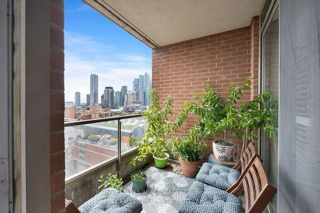 Additional image 6 of 168 King St Unit 1505