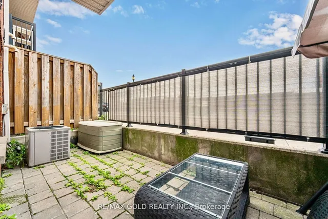 Additional image 27 of 15 Strangford Lane Unit 104