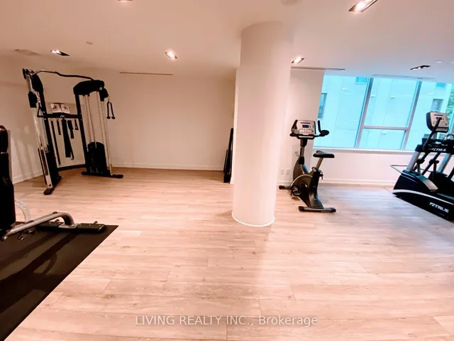 Additional image 18 of 17 Dundonald St Unit 701