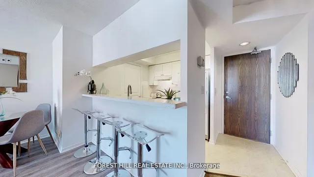 Additional image 12 of 1765 Queen St Unit 306