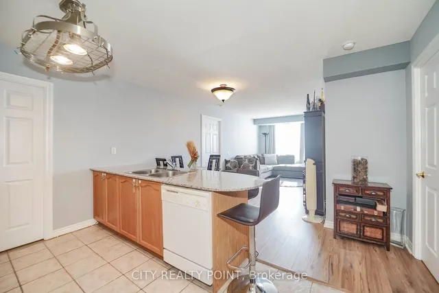 Additional image 5 of 1720 Eglington Ave Unit 807