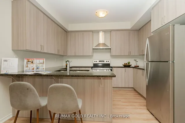 Additional image 13 of 622 Rexdale Blvd Unit 3