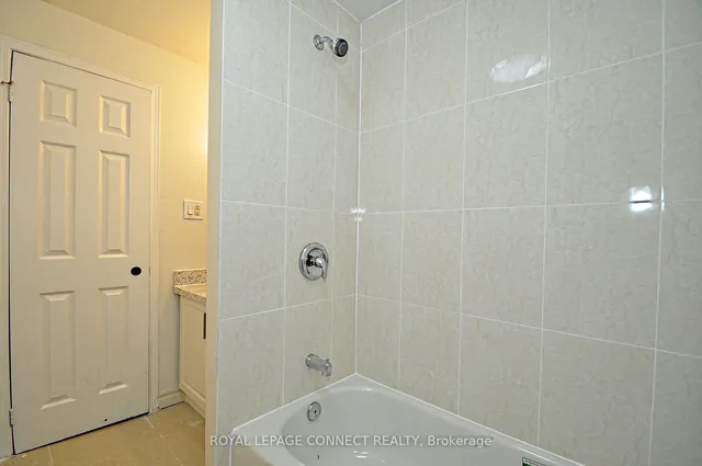 Additional image 17 of 199 Islington Ave