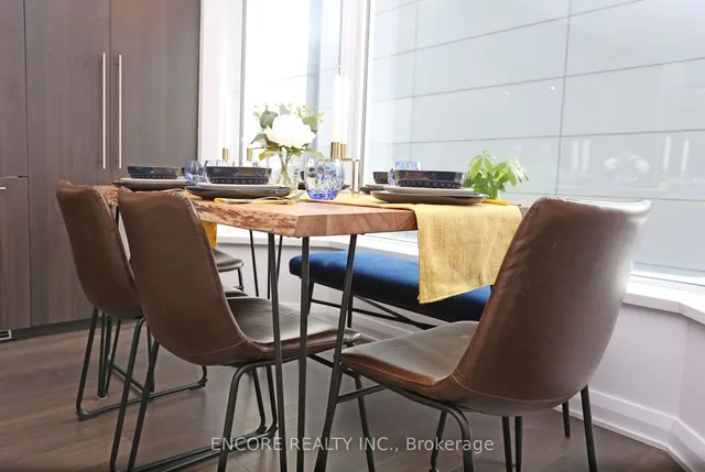 Additional image 4 of 155 Yorkville Ave Unit 707