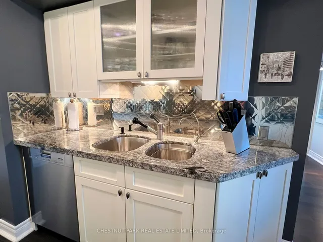 Additional image 17 of 5 Rosehill Ave Unit 819