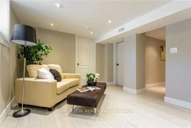 Additional image 10 of 17 Tordale Cres