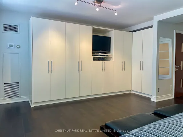 Additional image 31 of 5 Rosehill Ave Unit 819